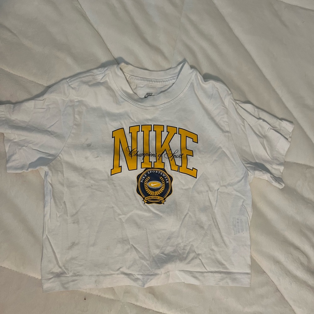 Nike junior White Tee with Yellow Logo
